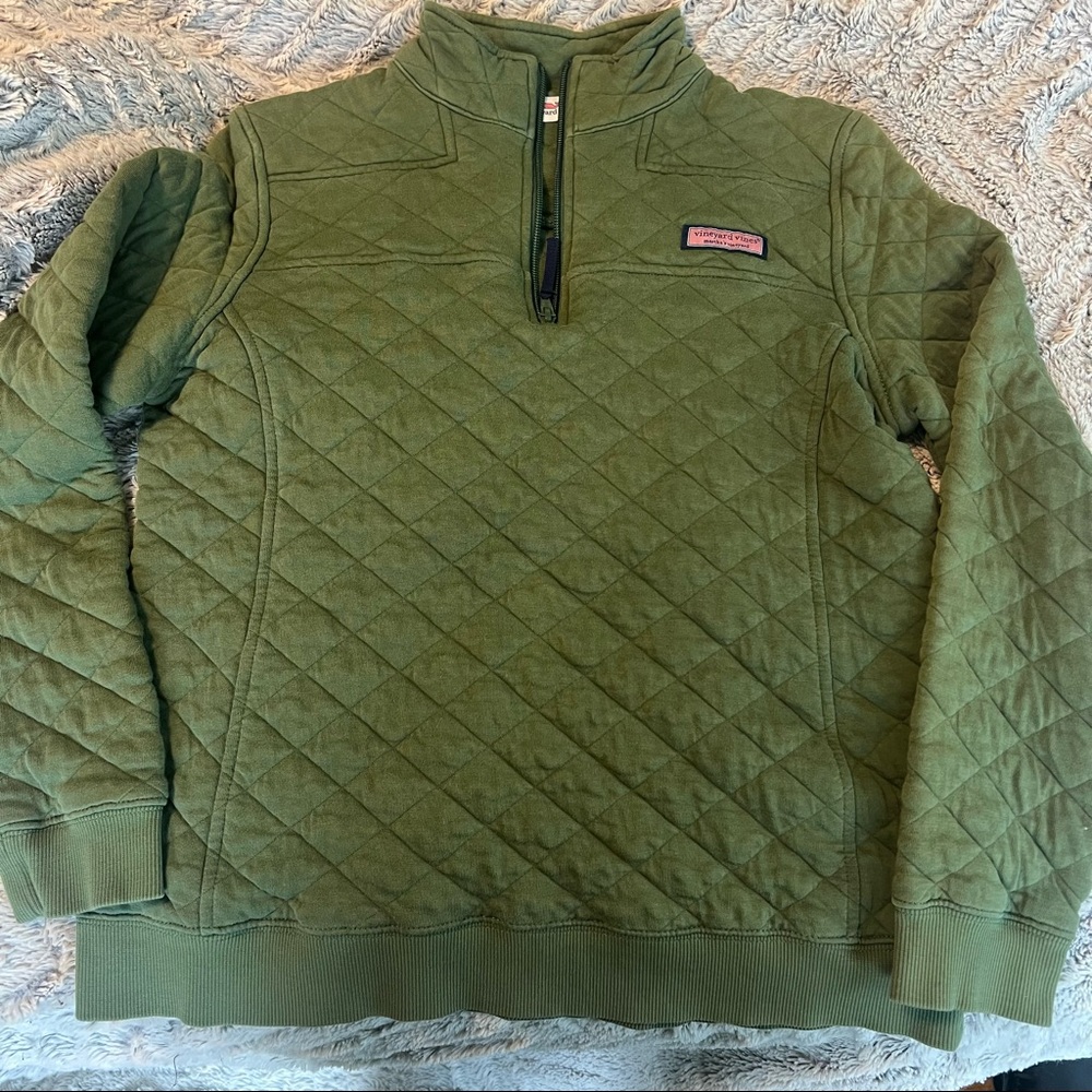 Vineyard Vines Youth Medium Pullover